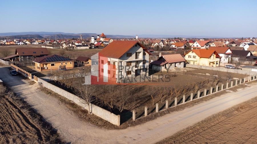 Casa cu teren 1500 mp in Harman - 4