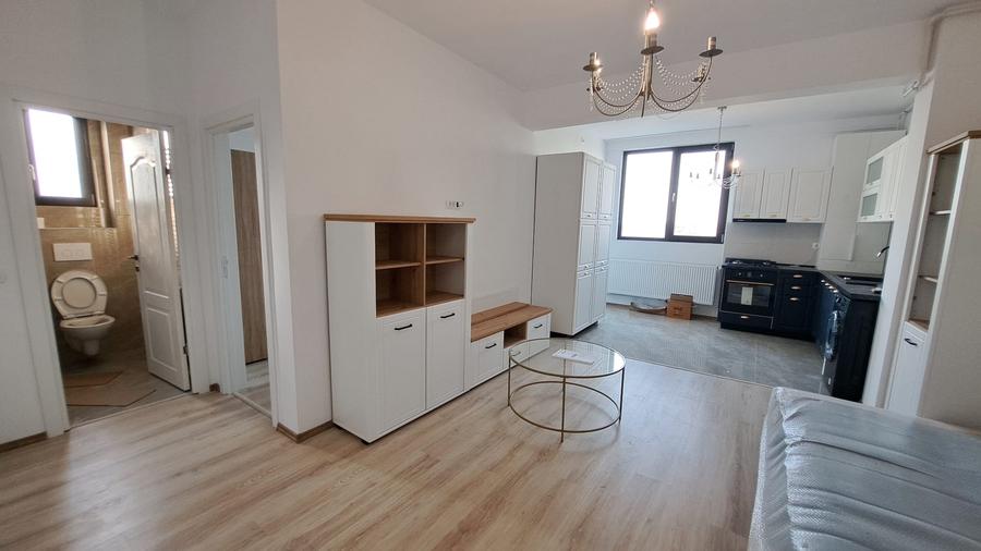 Km 5 - Veterani 2 camere mobilat ,utilat ,parcare, prima inchiriere 450 Euro - 1