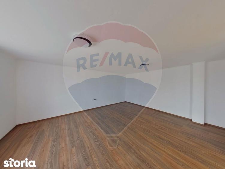 Casa cu 5 camere de vanzare in Piatra, Maramure? - 8
