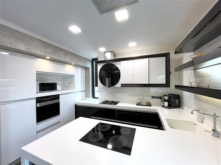 Vila  de vanzare  Bucium, - 25