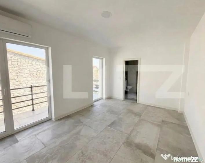 Casă cu 7 camere cu Teren 300 Mp în Giroc