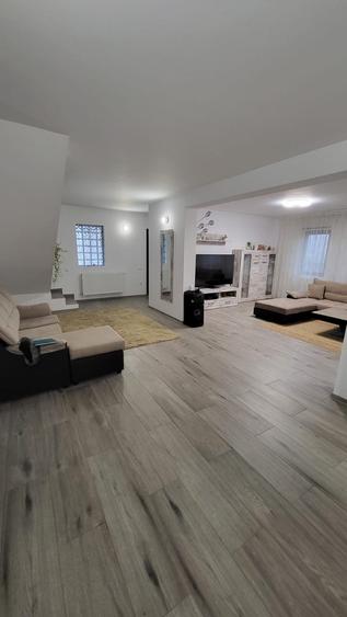 Vila P+E, COCU, teren 5.100mp, finisaje moderne, mobilata - 8