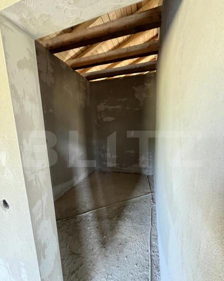 Casa cu panorama deosebita pe Dealul Jelni 10 ari de - 16