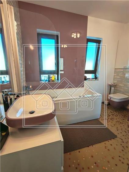 Casa tip duplex de vanzare in Sibiu - mobilata si utilata modern - 22