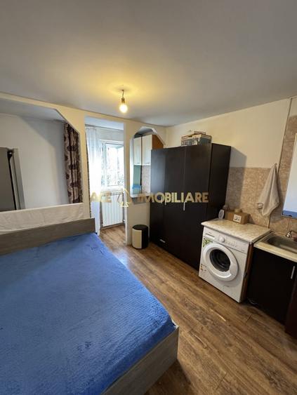 Garsoniera de vanzare | Titan/Ozana | Metrou | mobilata\utilata - 1