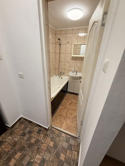 Proprietar inchiriez garsoniera - 3