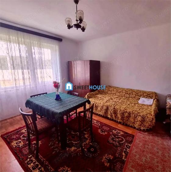 Casa de vanzare cu 3 camere in Jibert judetul Brasov - 9