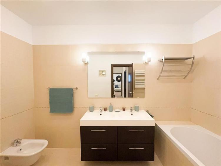 Apartament 3 camere de inchiriat North Area Lake View - 17