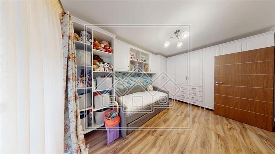 Apartament de vanzare in Sibiu - 67 mp utili, balcon si terasa - 18