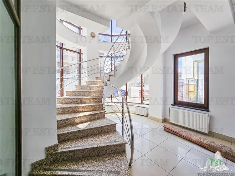 Cladire Targoviste de inchiriat, optim birouri, cabinete medicale - 7