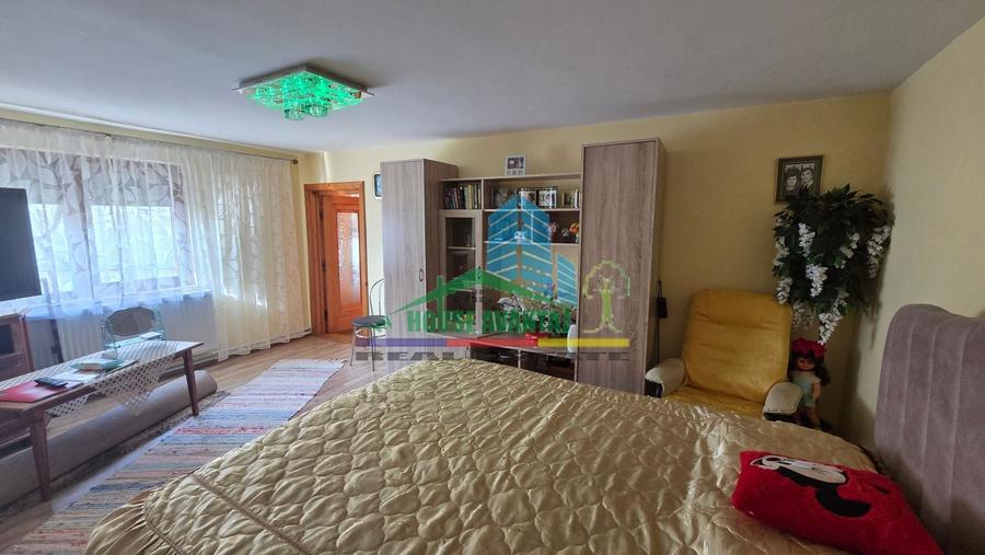 Casă individuală cu 3 camere cu Canalizare în Bahne