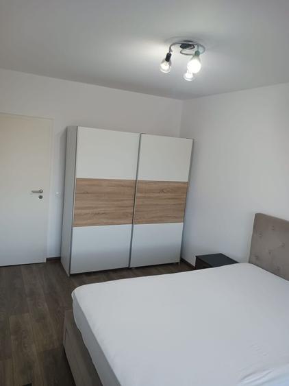 Casă cu 4 camere în Sânpetru