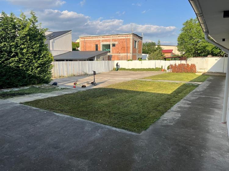 Proprietate renovata, ideala Apart-Hotel, Clinica, Birouri, curte generoasa. - 21