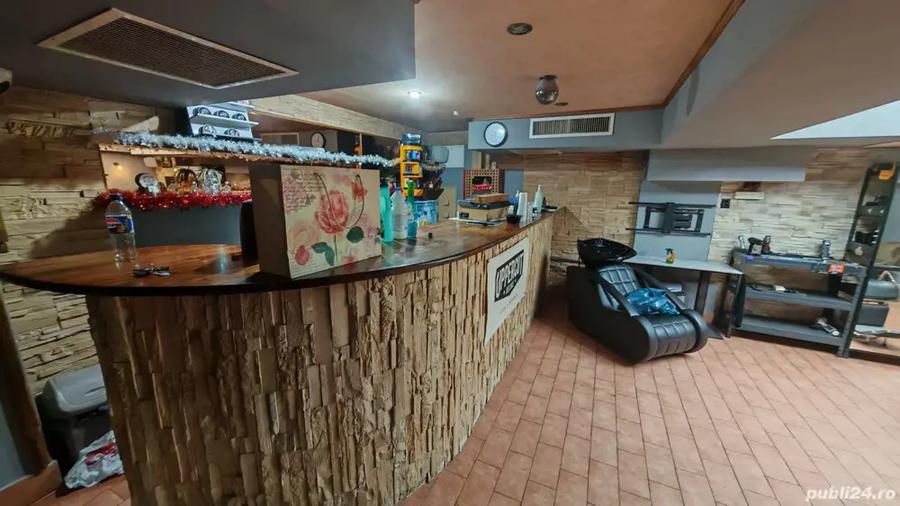 spa?iu comercial - 3