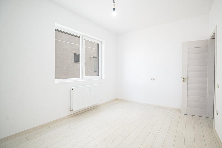 Apartament 2 camere | zona Hanul cu Peste | Vedere spre mare - 12