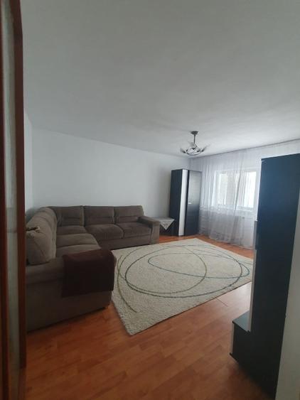 Apartament 3 camere ,decomandat ,etaj 4,  Dorohoi/ Doja - 4