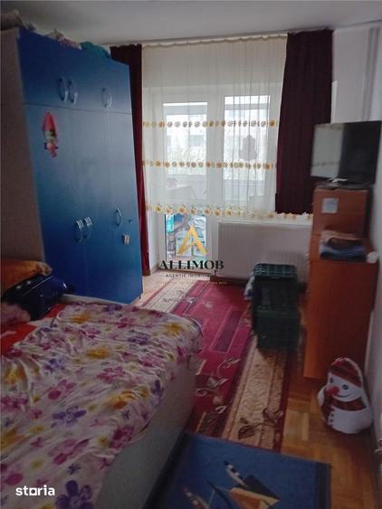 Apartament 3 camere in Targoviste, zona 1 Mai - 6