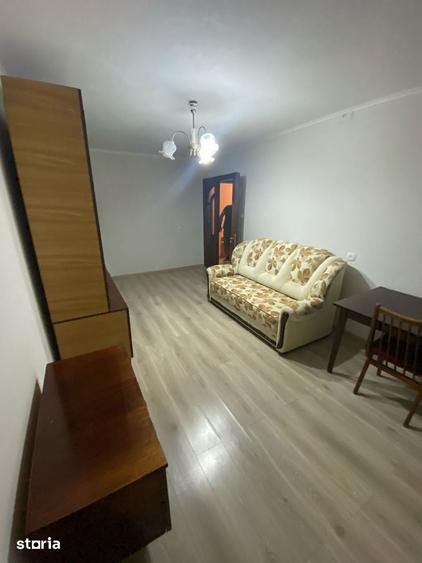 Apartament cu 2 camere decomandat în Colentina