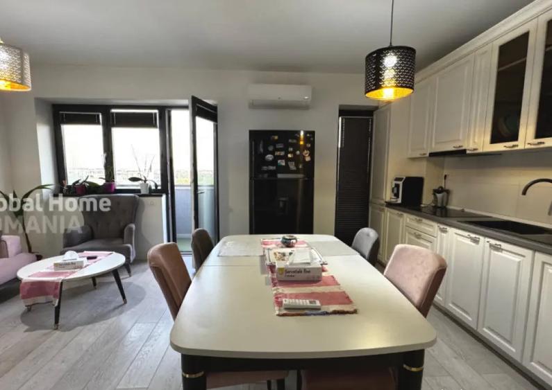 Apartament cu 4 camere decomandat, mobilat în Central