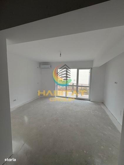 Apartament cu 4 camere în Berceni