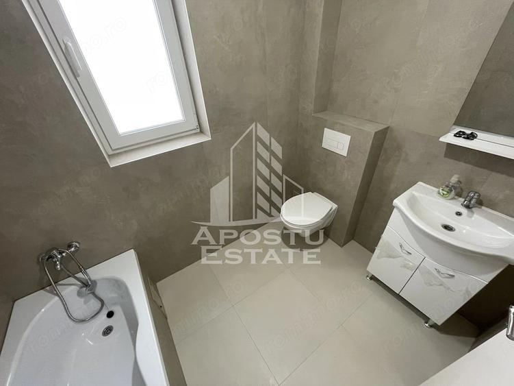 Spațiu comercial, de 72 mp, în Giroc