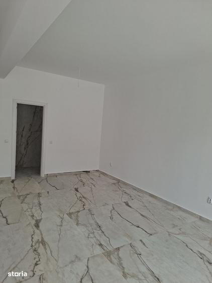Spațiu comercial, de 65 mp, în Central
