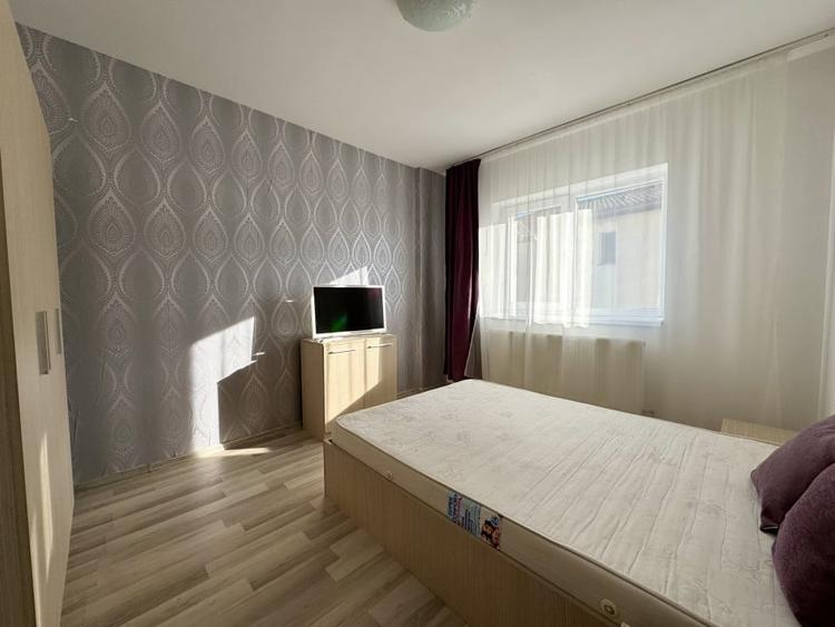 Apartament cu 2 camere decomandat, mobilat în Bună Ziua