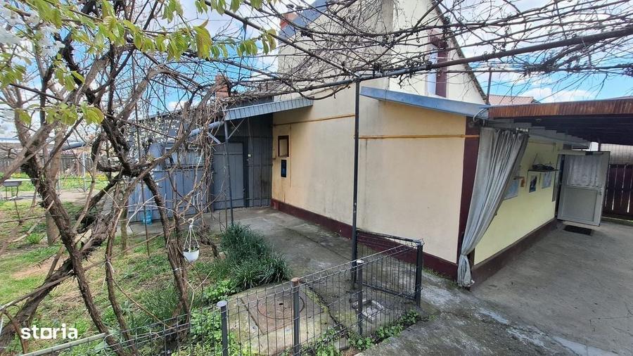 Casă cu 3 camere în CFR