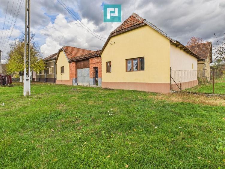 Casă individuală cu 4 camere cu Teren 1080 Mp în Buhani