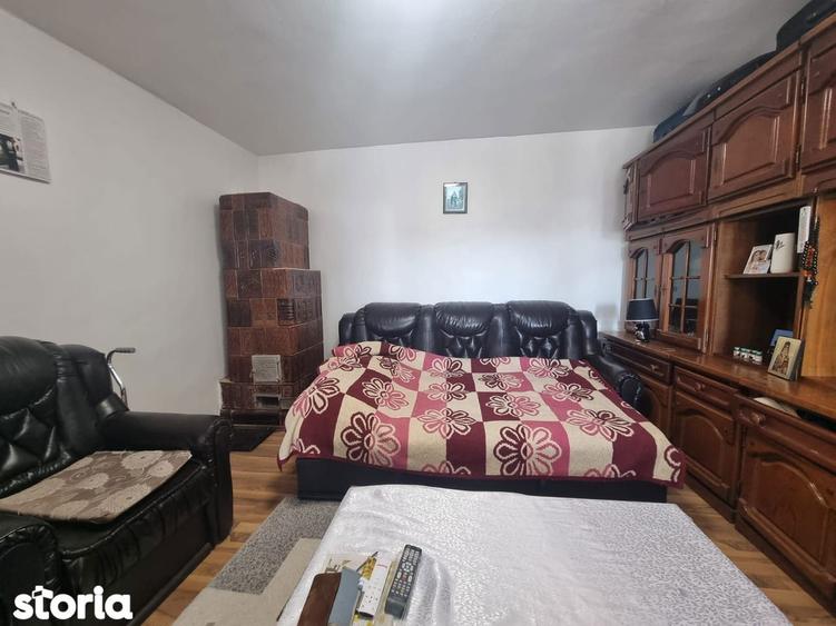Casă cu 3 camere cu Teren 334 Mp în Central