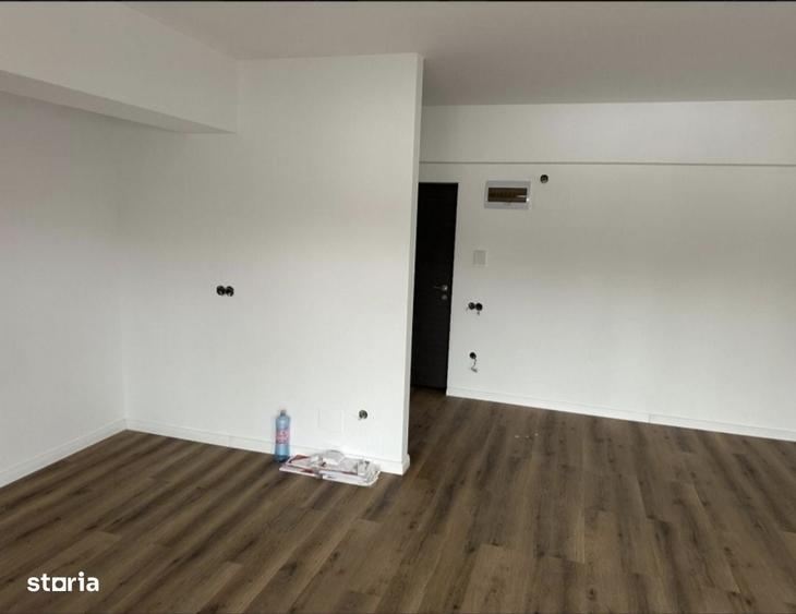 Apartament cu 2 camere în Craiovei