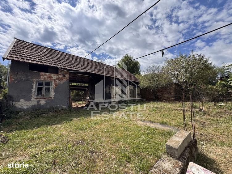Casă cu 3 camere în Răcăștia