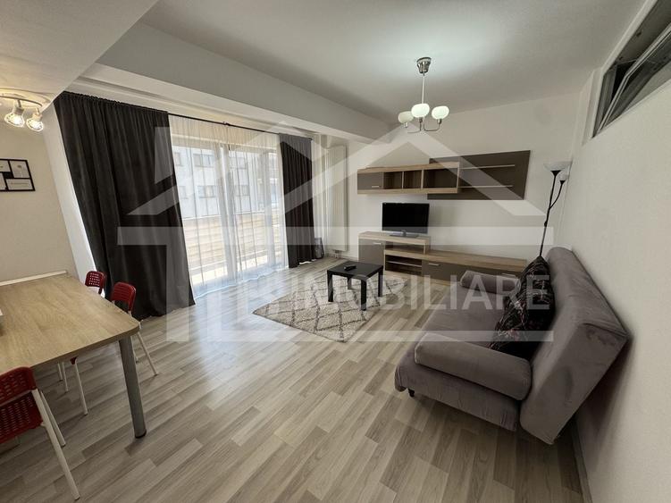 Apartament cu 2 camere decomandat în Livezeni