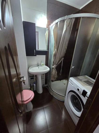 Garsonieră semidecomandată în Central