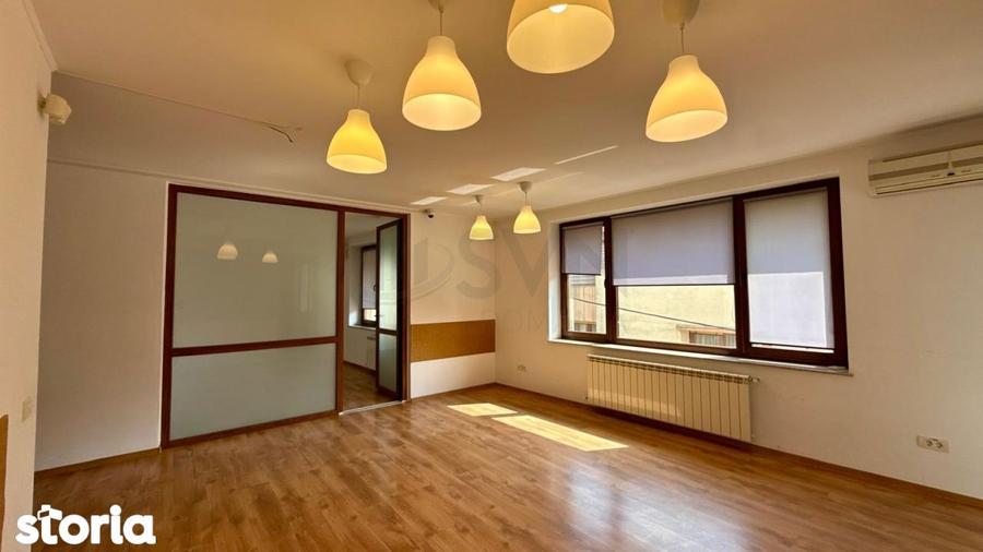 Apartament cu 4 camere decomandat în Floreasca