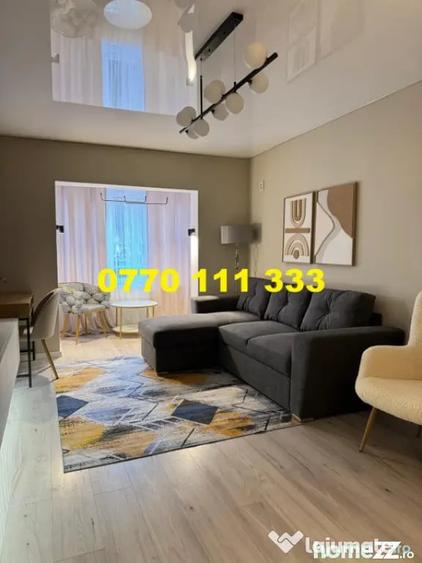 Apartament cu 3 camere semidecomandat în Dorobanți