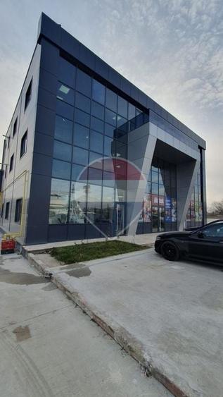 Spațiu industrial, de 1,200 mp, în Afumați
