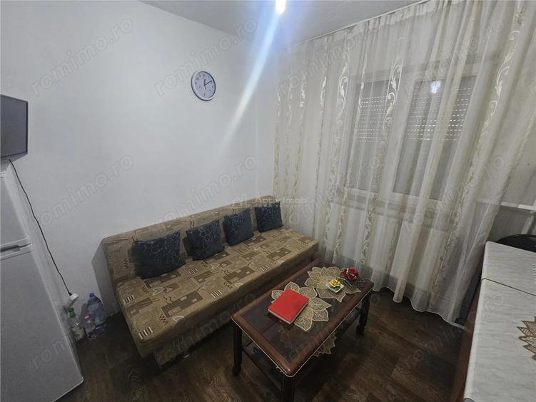 Garsonieră decomandată în Calea Caransebeșului
