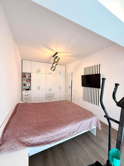 Apartament cu 2 camere semidecomandat, mobilat în Florești