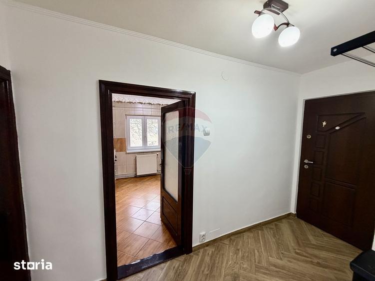 Apartament 3 camere etaj 1 - 1