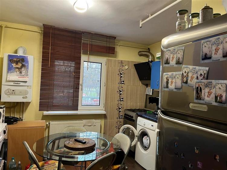 2 CAMERE - VACARESTI PARCUL LUMEA COPIILOR - CENTRALA - BLOC 1984 - 5