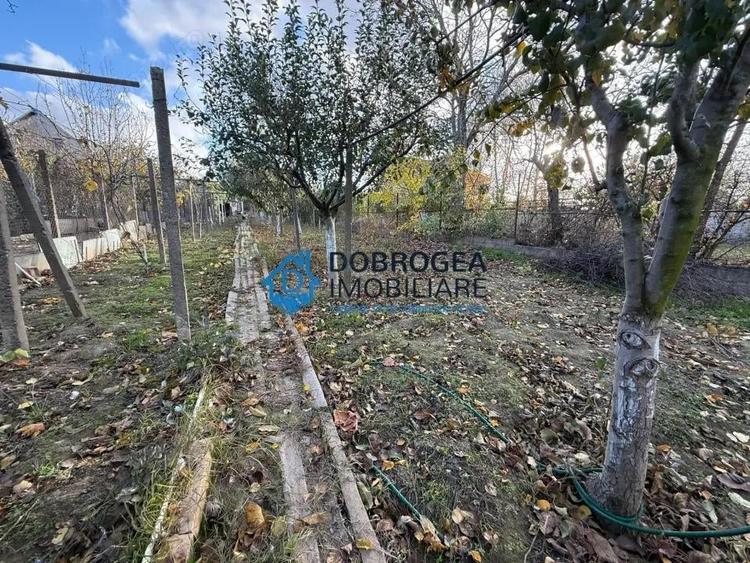 Caslita, casa BCA, iesire la Lac, teren 800 mp - 13