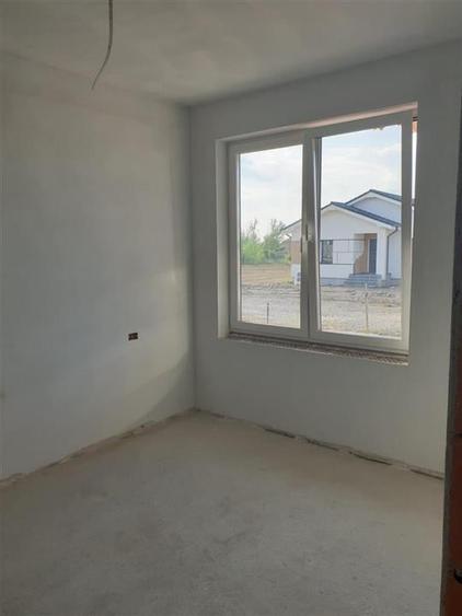 Casa noua in Cihei, aproape de centura Oradiei - 9