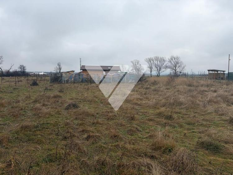 Investitie - Teren intravilan 407 mp Calea Cisnadiei ideal constructii - 1