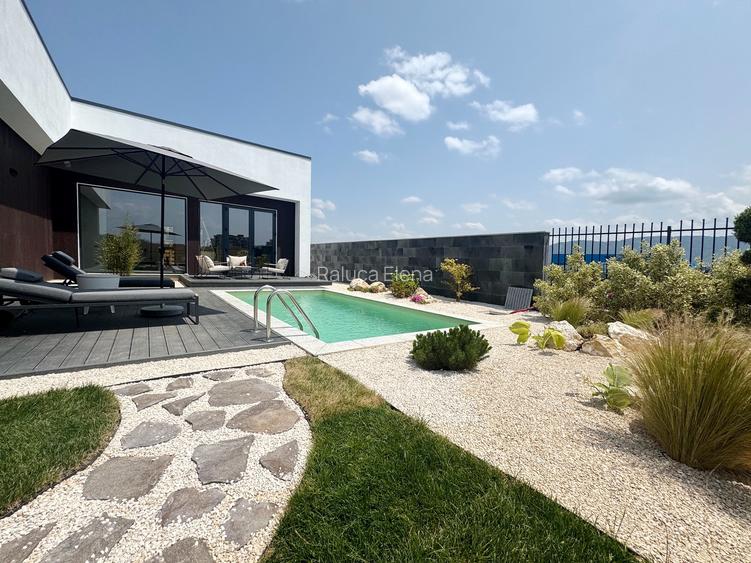 Casa 4 Camere Curte Proprie Intr-un Complex Rezidential