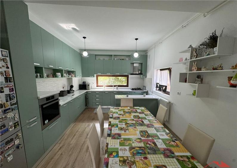 Vila P 1 de in Livada constructie caramida an 2020 - 8