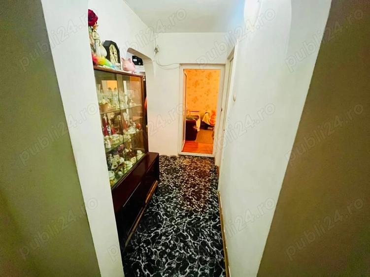 Apartament 3 camere decomandat, etaj 3 10, Petre Ispirescu Sebastian - 1