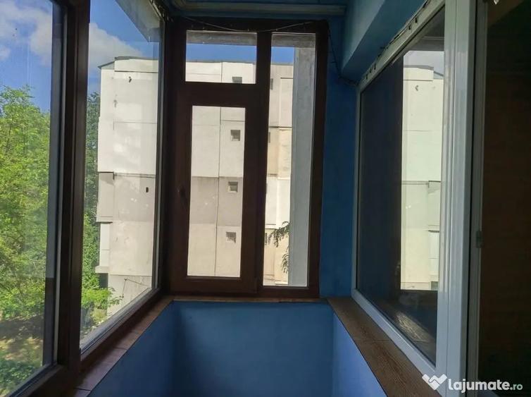 De vanzare apartament cu 2 camere, et. 2, Micro 13, 53.00... - 10