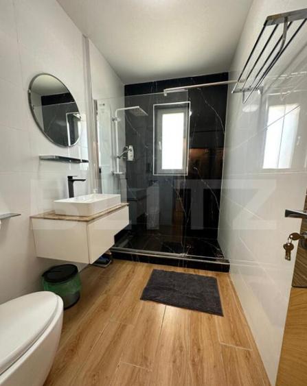 Doua apartamente cu 2 camere, cu vedere la mare Prima li - 5