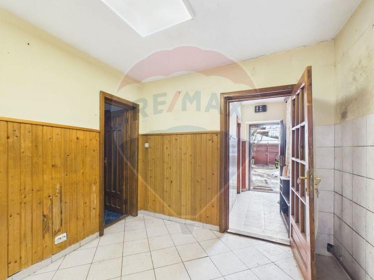 Casă cu curte de vanzare Ferentari- Salaj - 10